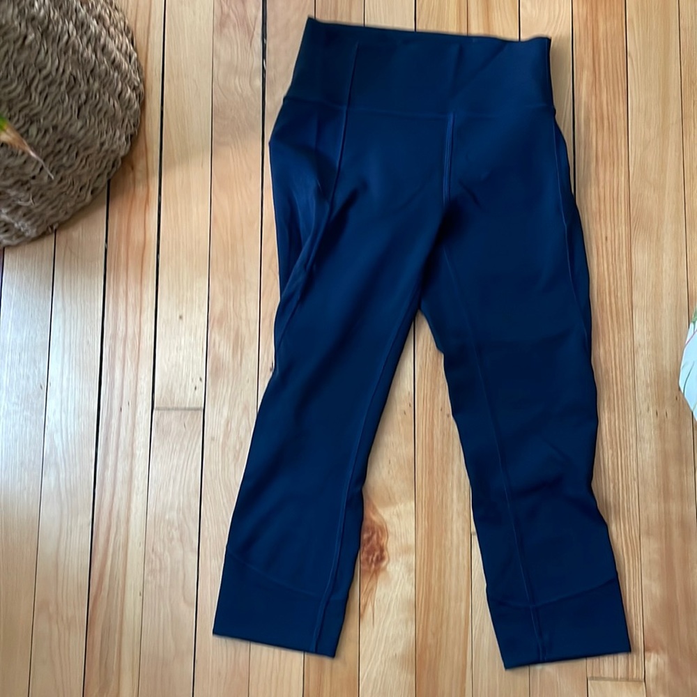 Lululemon crop 23” capris